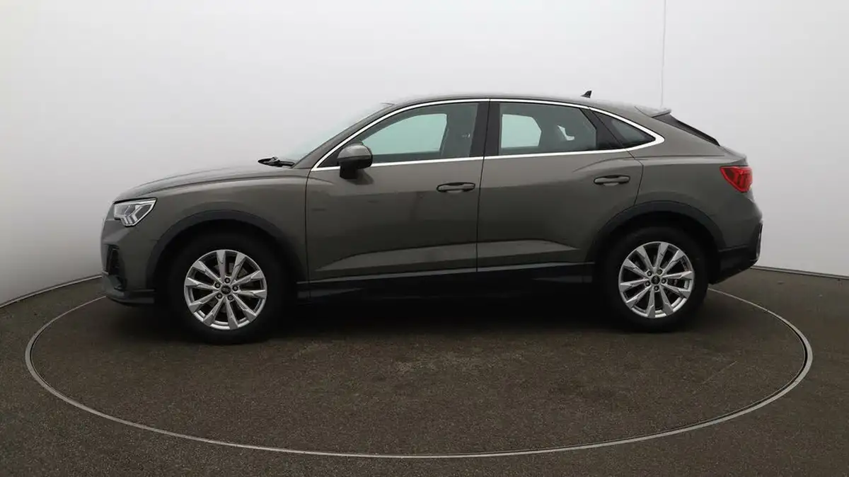 2022-audi-q3-15-35-tfsi-cod-sportback-s-tronic-big-4