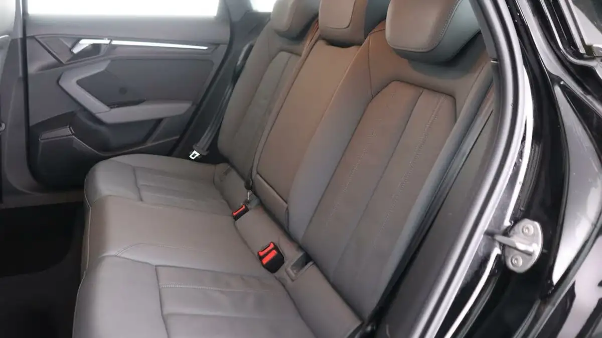 2021-audi-a3-10-30-tfsi-sportback-5d-big-16