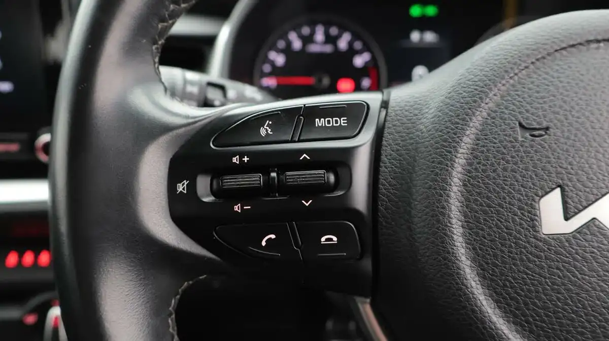2022-kia-stonic-10-t-gdi-2-big-23