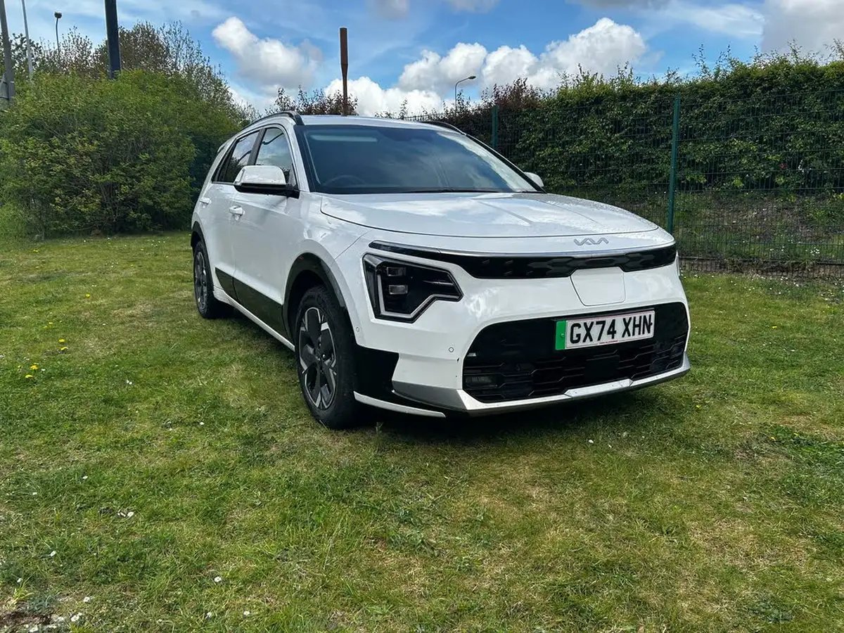 2024-kia-niro-ev-e-4-heat-pump-big-0