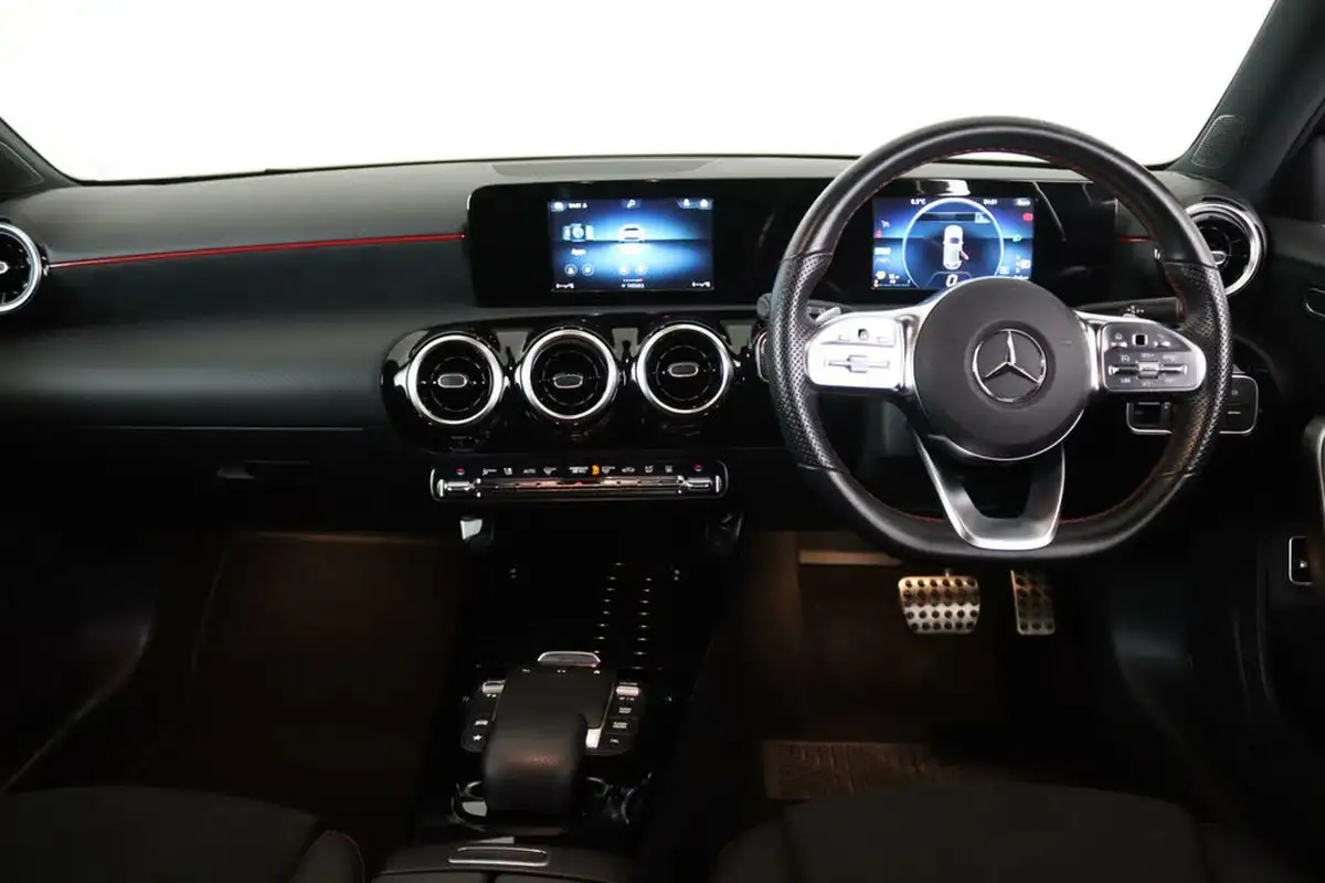 2021-mercedes-benz-a-class-13-a250e-amg-line-hatchback-5d-big-15