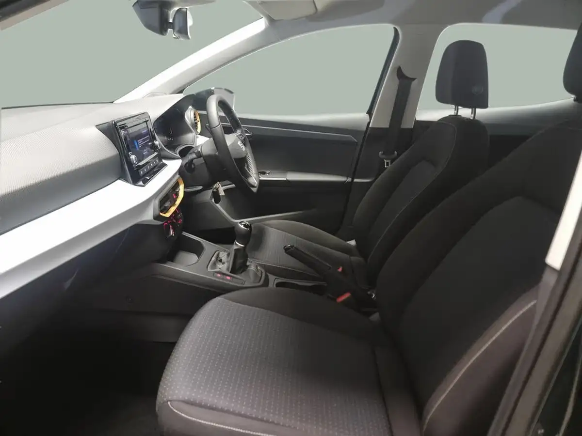 2023-seat-ibiza-10-mpi-se-big-3