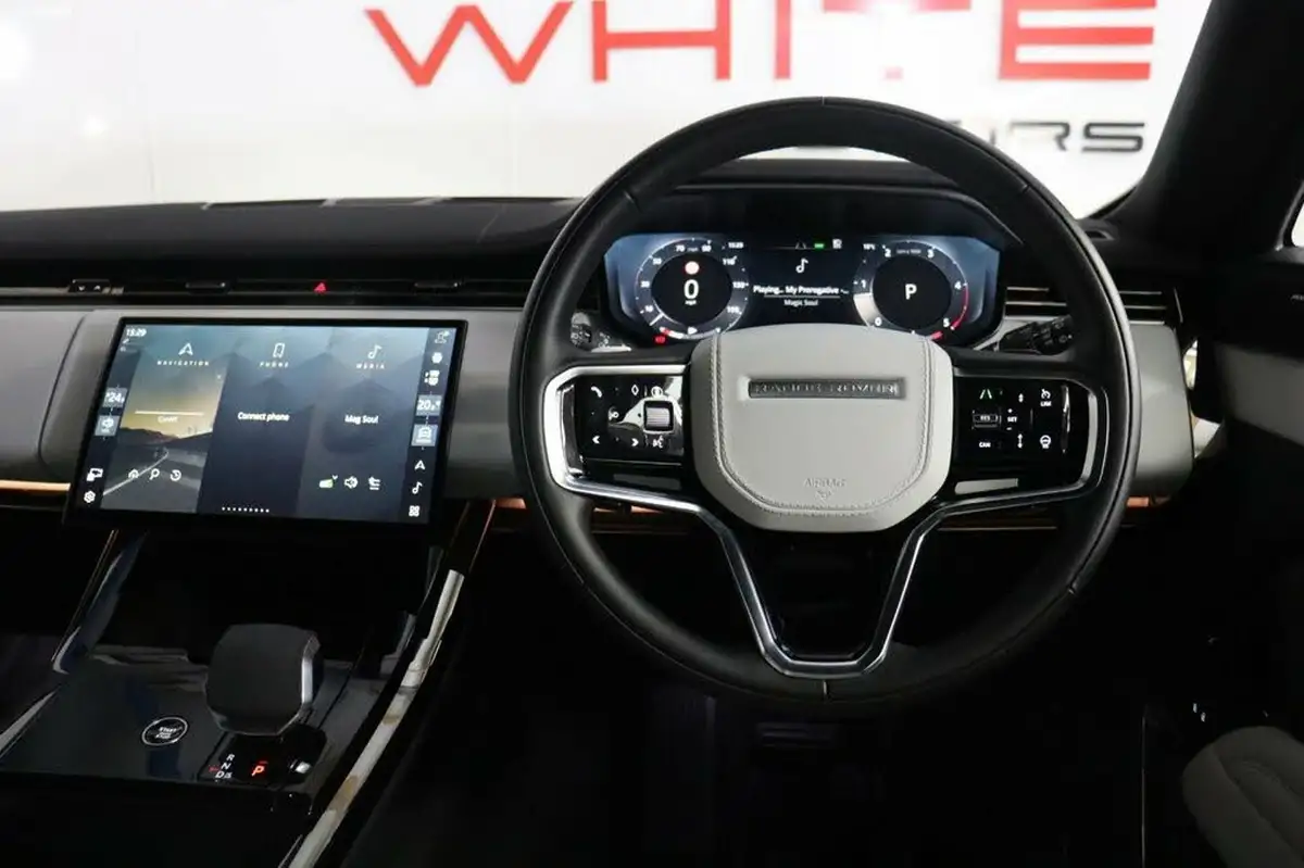 2024-land-rover-range-rover-sport-30-d300-se-big-24