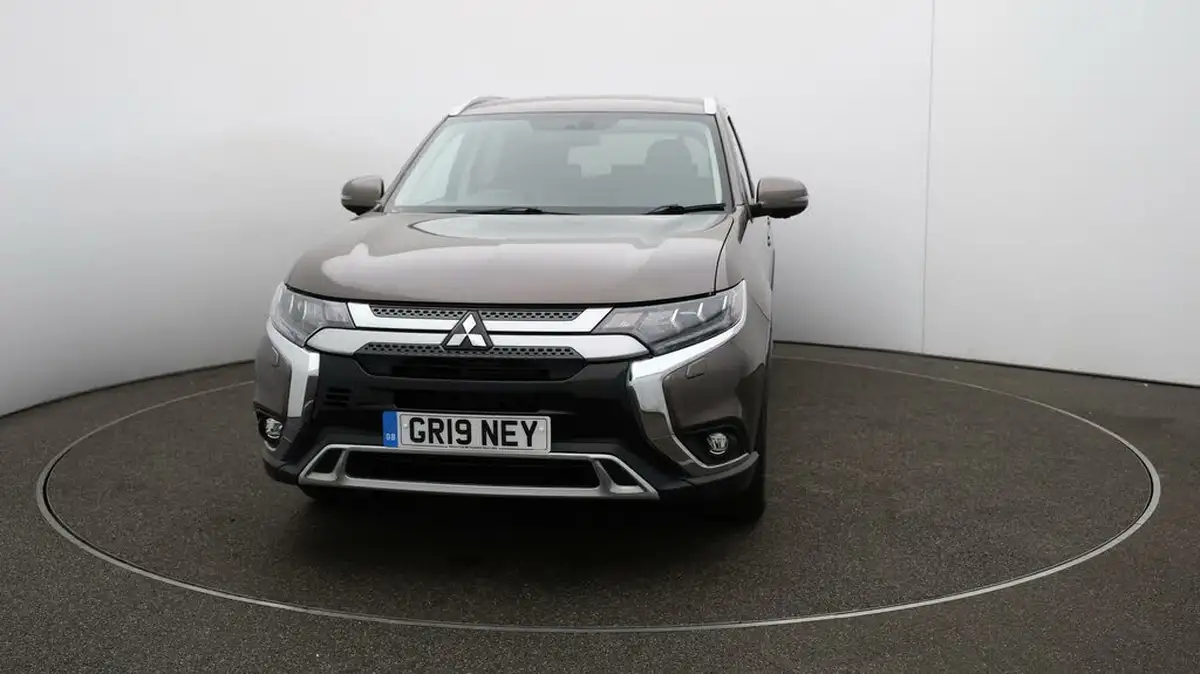 2019-mitsubishi-outlander-20-exceed-big-31
