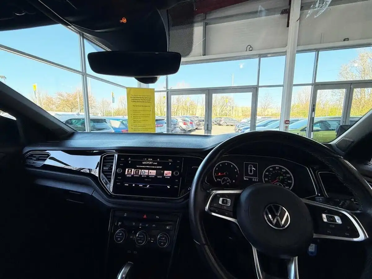 2021-volkswagen-t-roc-15-tsi-black-edition-dsg-big-17