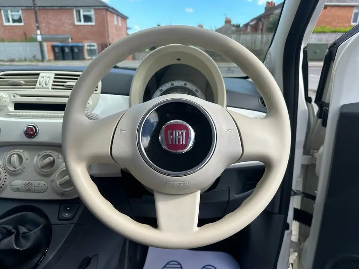 2013-fiat-500-12-pop-big-14