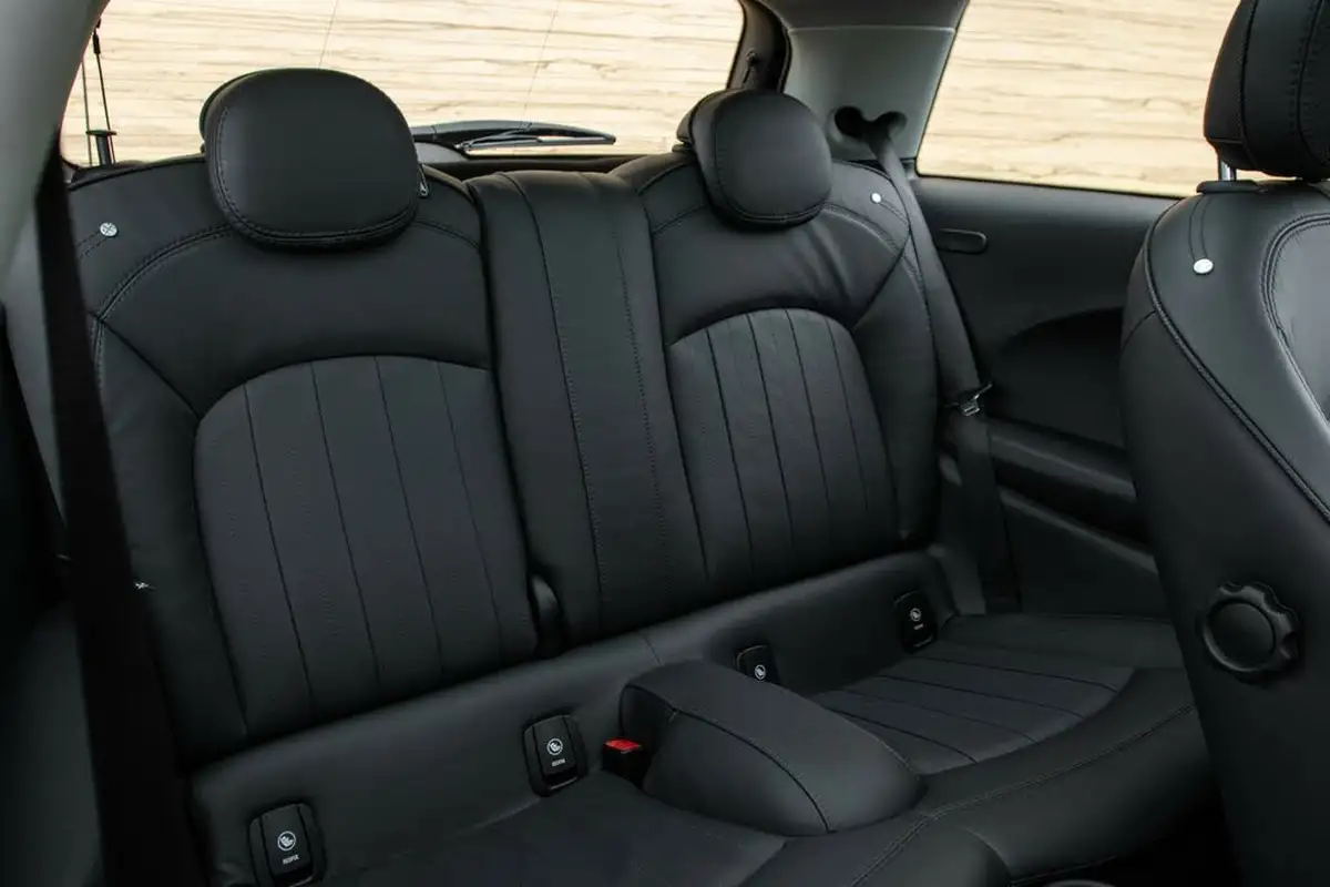 2019-mini-cooper-20-cooper-s-exclusive-189bhp-nav-hatchback-3d-big-34