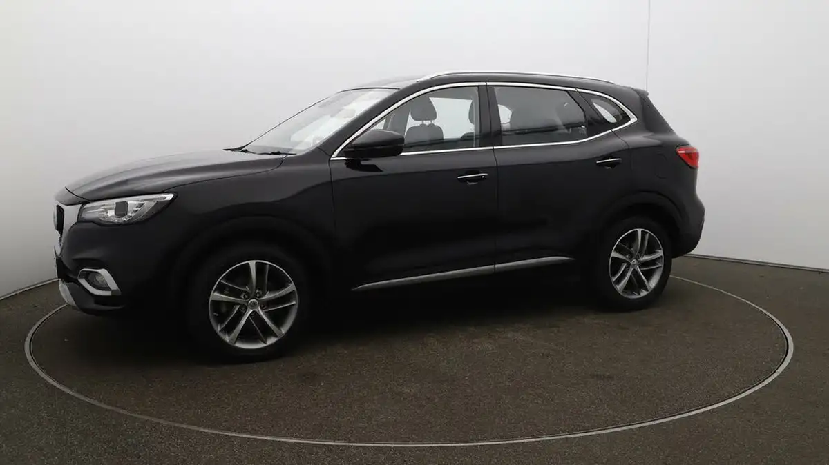 2022-mg-hs-15t-gdi-excite-162ps-big-57