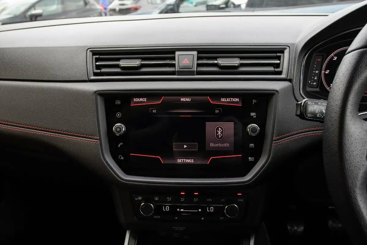 2019-seat-arona-16tdi-fr-sport-big-22