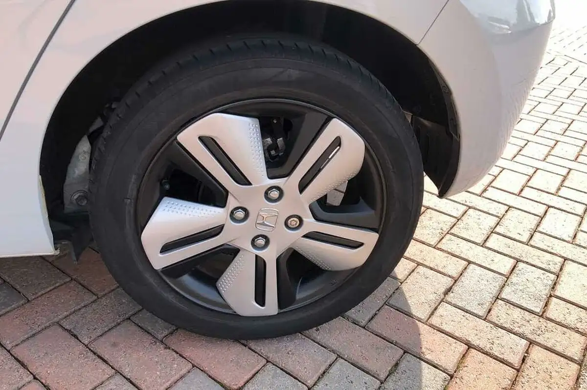 2021-honda-jazz-15-i-mmd-ex-107ps-big-49