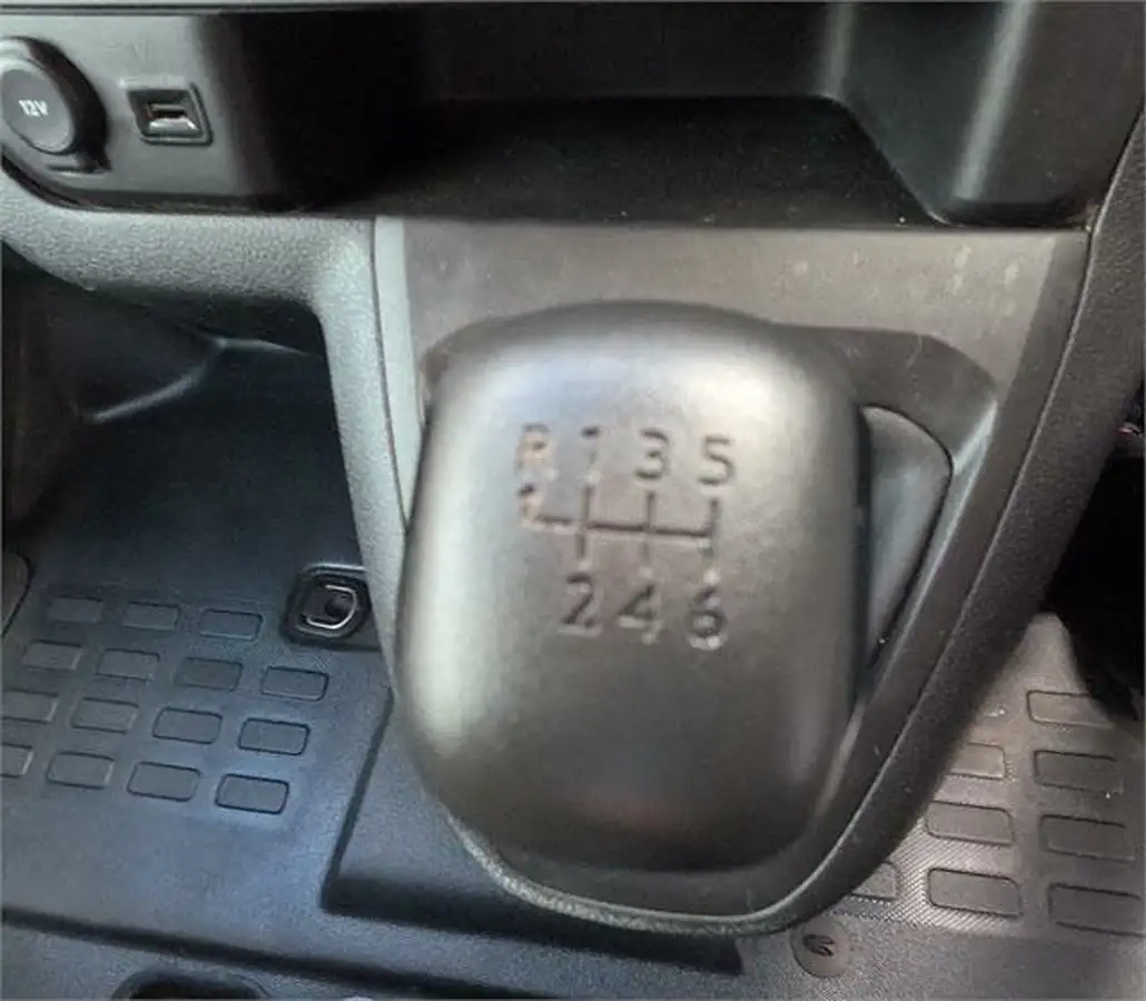 2023-citroen-dispatch-15bluehdi-enterprise-edition-xl-big-14