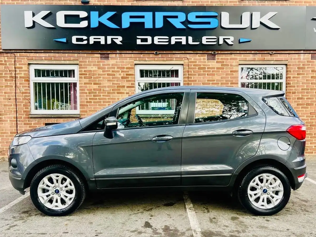 2017-ford-ecosport-10t-zetec-125ps-ss-big-2