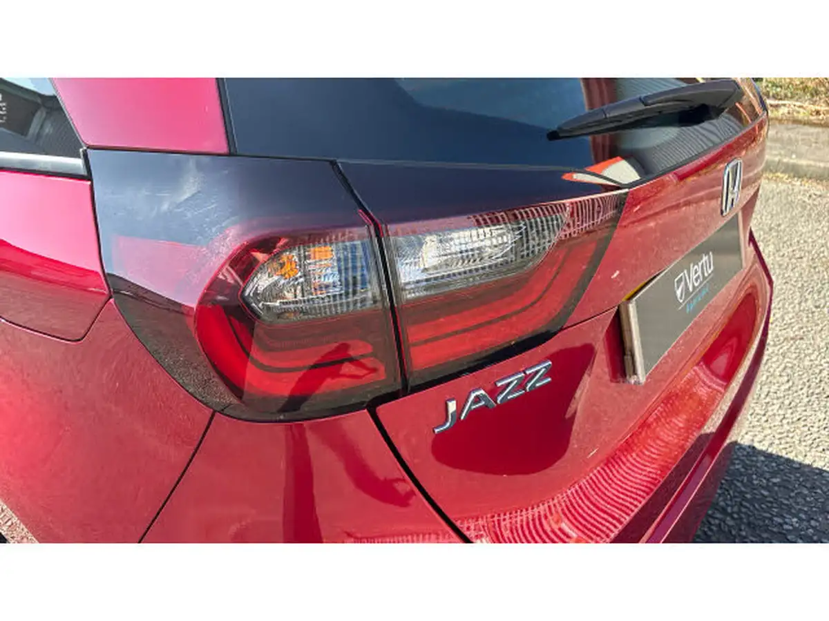 2022-honda-jazz-15-i-mmd-sr-109ps-big-13