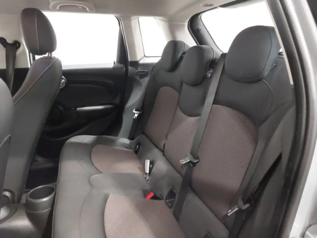 2019-mini-cooper-15-cooper-classic-hatchback-5d-big-5