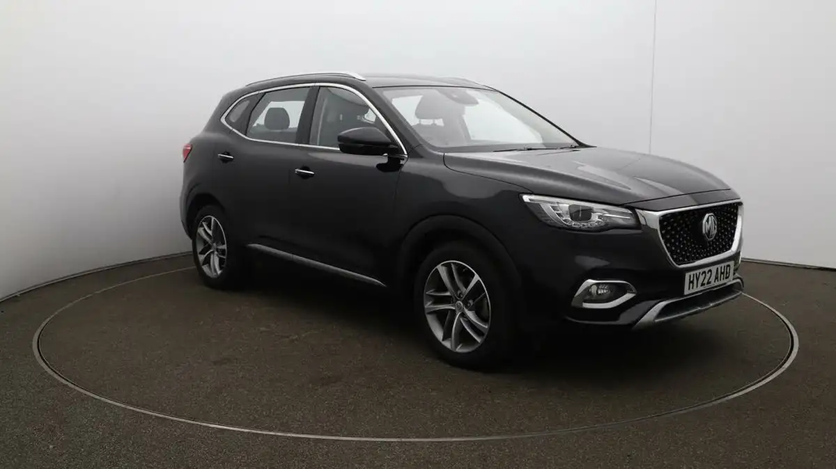 2022-mg-hs-15t-gdi-excite-162ps-big-35