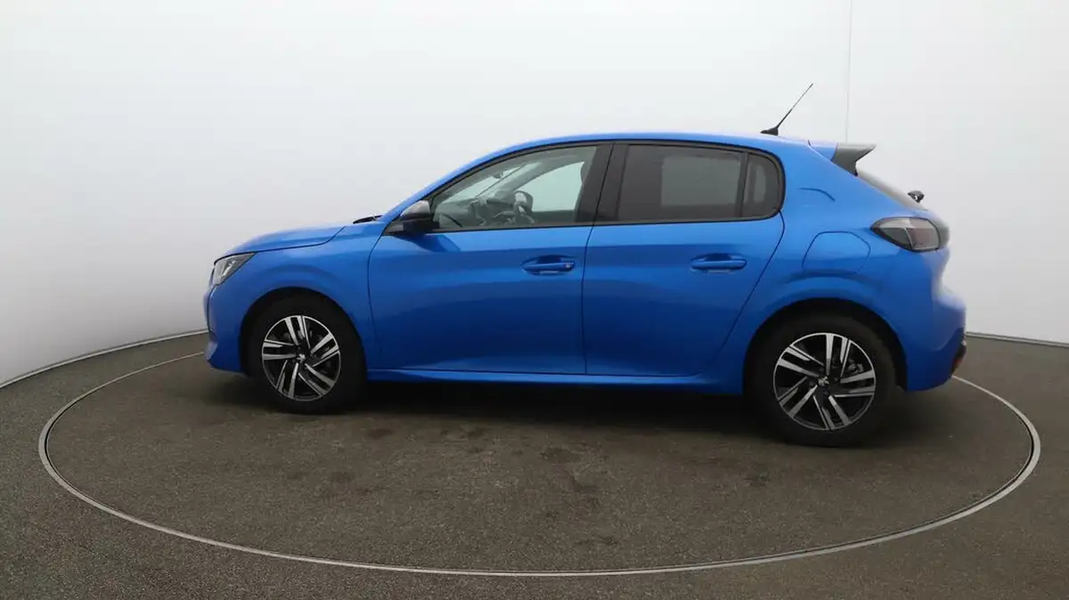 2023-peugeot-208-12-puretech-allure-premium-100ps-eat8-big-57