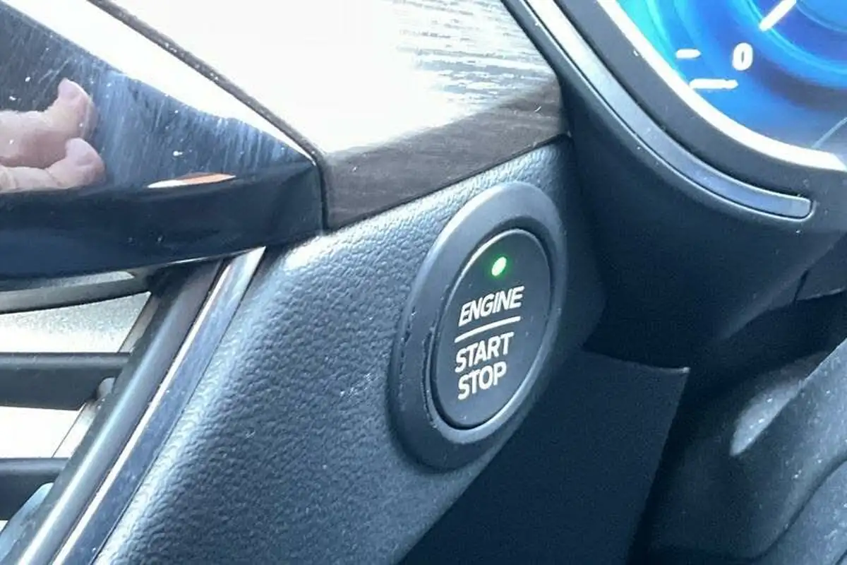 2022-ford-kuga-25t-vignale-190ps-fhev-big-31