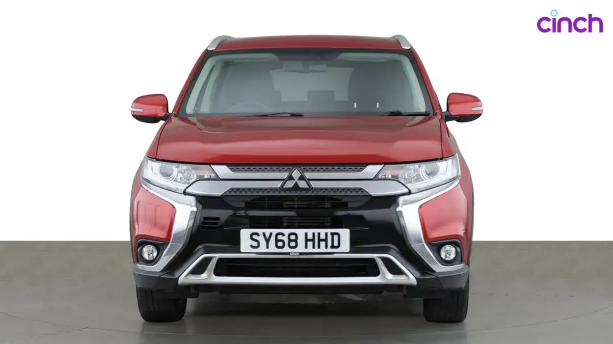 2019-mitsubishi-outlander-20-juro-7st-big-1