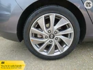 2018-hyundai-i30-14-t-gdi-se-nav-isg-fastback-dct-small-31