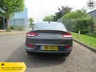 2018-hyundai-i30-14-t-gdi-se-nav-isg-fastback-dct-small-7