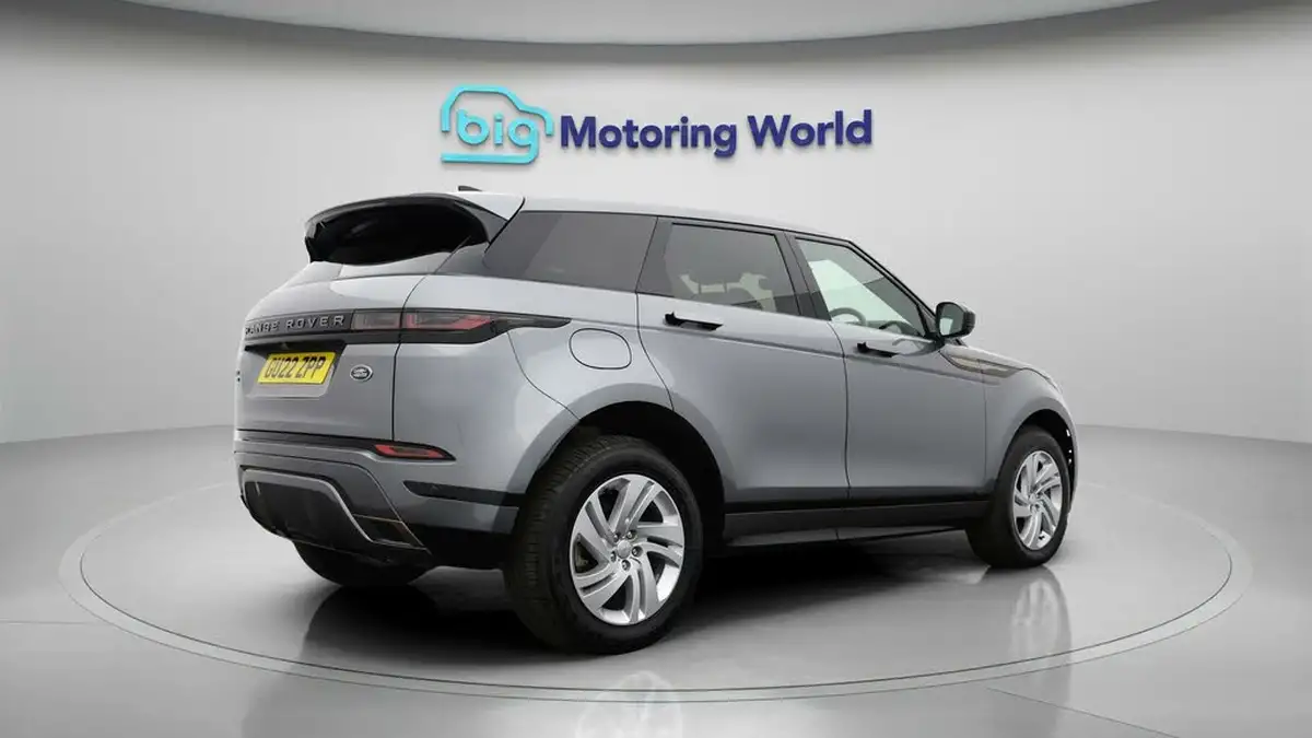 2022-land-rover-range-rover-evoque-15-p300e-r-dynamic-s-big-6
