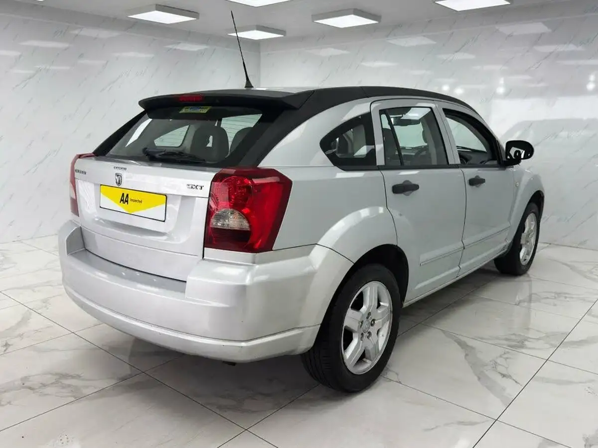2006-dodge-caliber-18-sxt-big-9