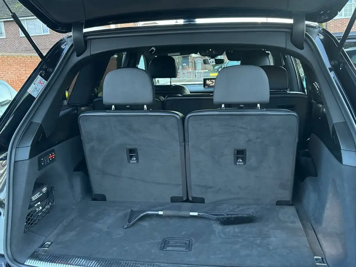 2018-audi-q7-30-45-tdi-s-line-big-65