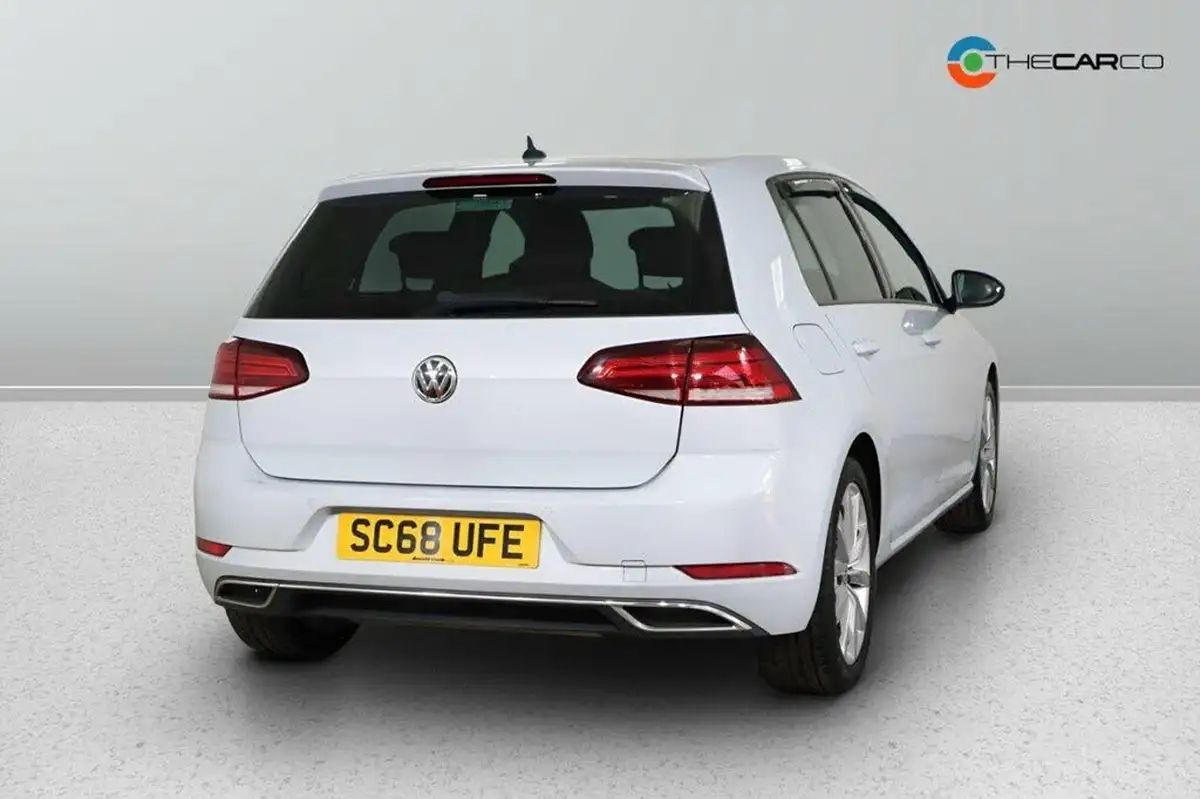 2019-volkswagen-golf-15-tsi-gt-150ps-ss-hatchback-5d-big-7