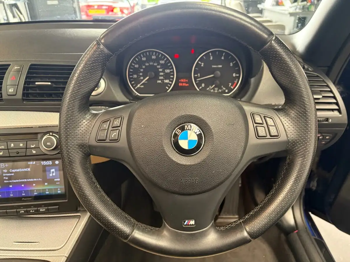 2013-bmw-1-series-20-118i-sport-plus-edition-big-39