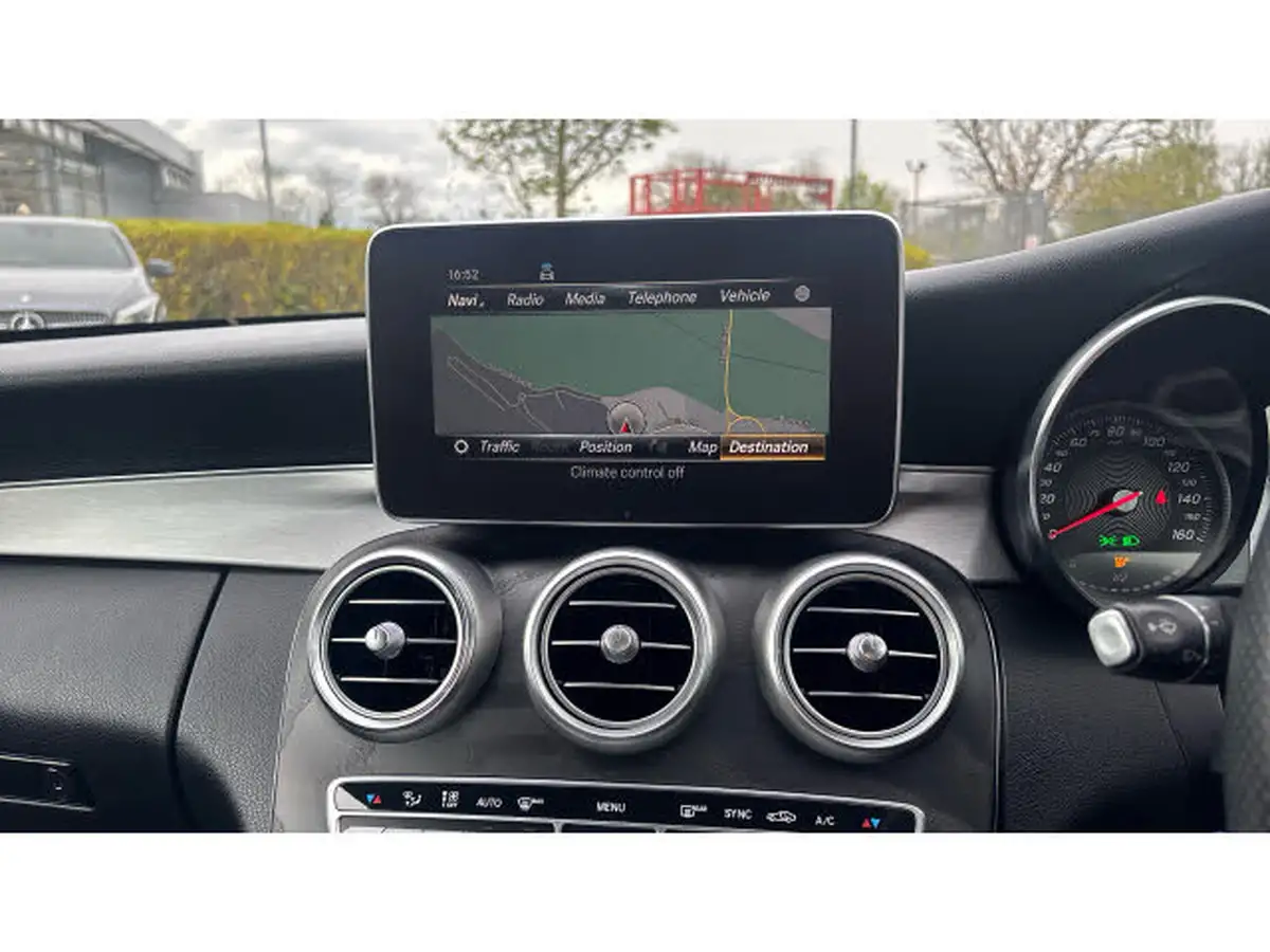 2018-mercedes-benz-c-class-20-c300-amg-line-245ps-premium-plusss-coupe-2d-big-39