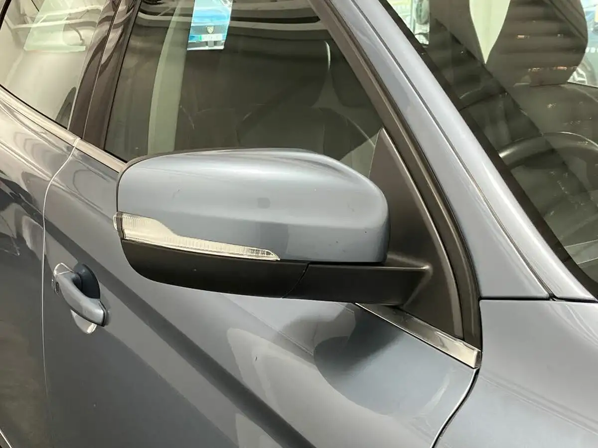 2016-volvo-xc60-20td-d4-se-lux-nav-big-40
