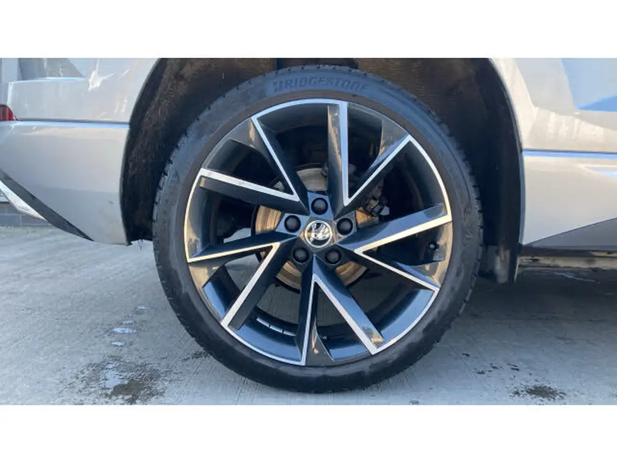 2023-skoda-karoq-15-tsi-sportline-big-4