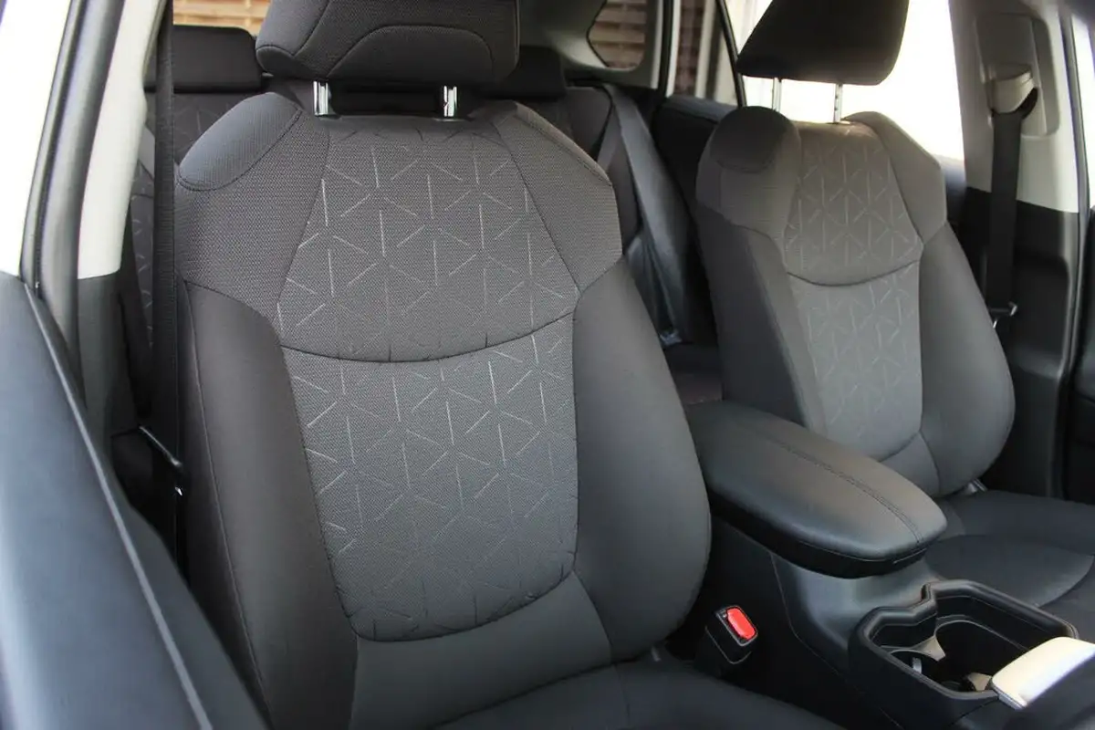 2021-toyota-rav4-25-vvt-i-design-219bhp-big-3