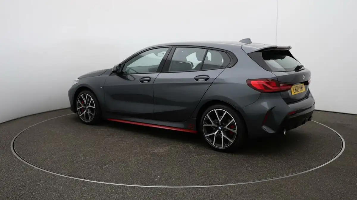 2021-bmw-1-series-20-128ti-lcp-big-26