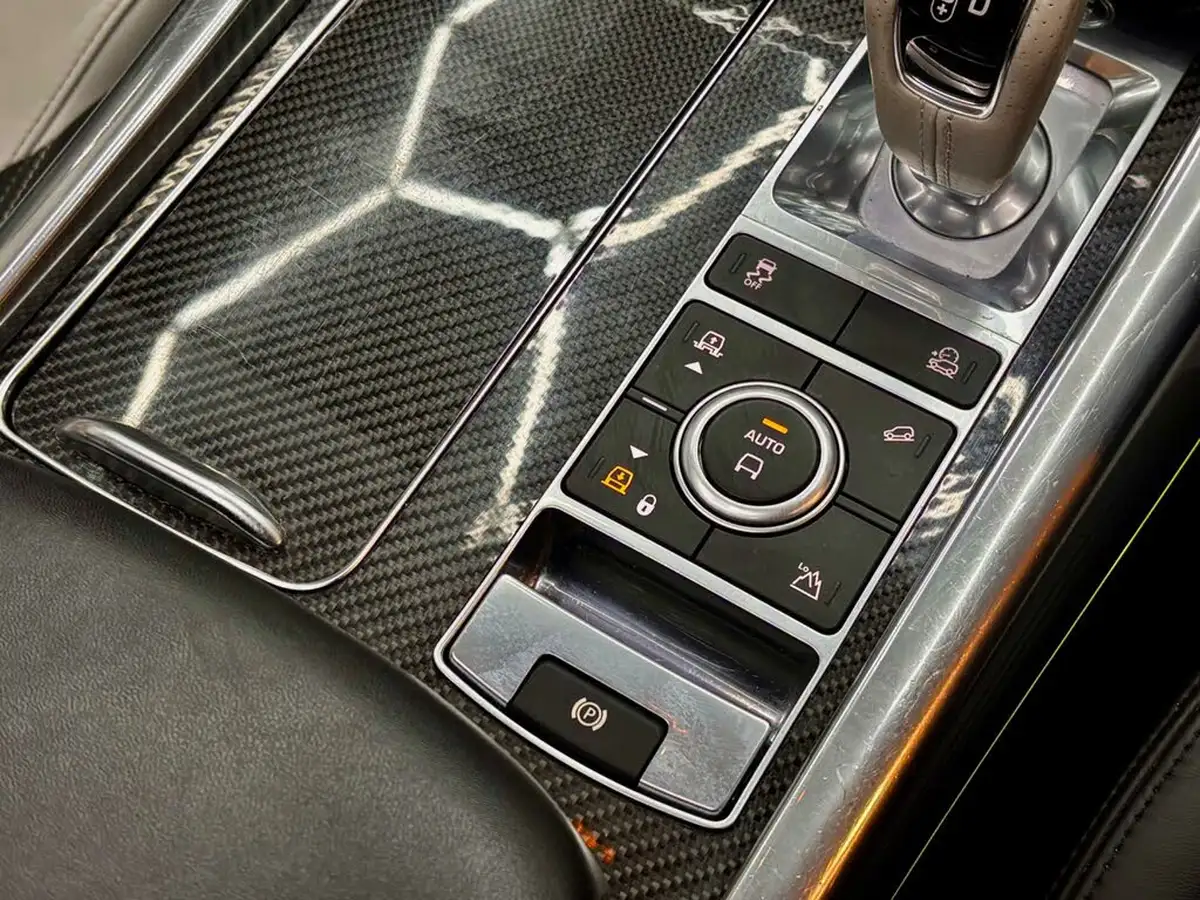 2021-land-rover-range-rover-sport-50-v8-p575-svr-carbon-edition-big-7