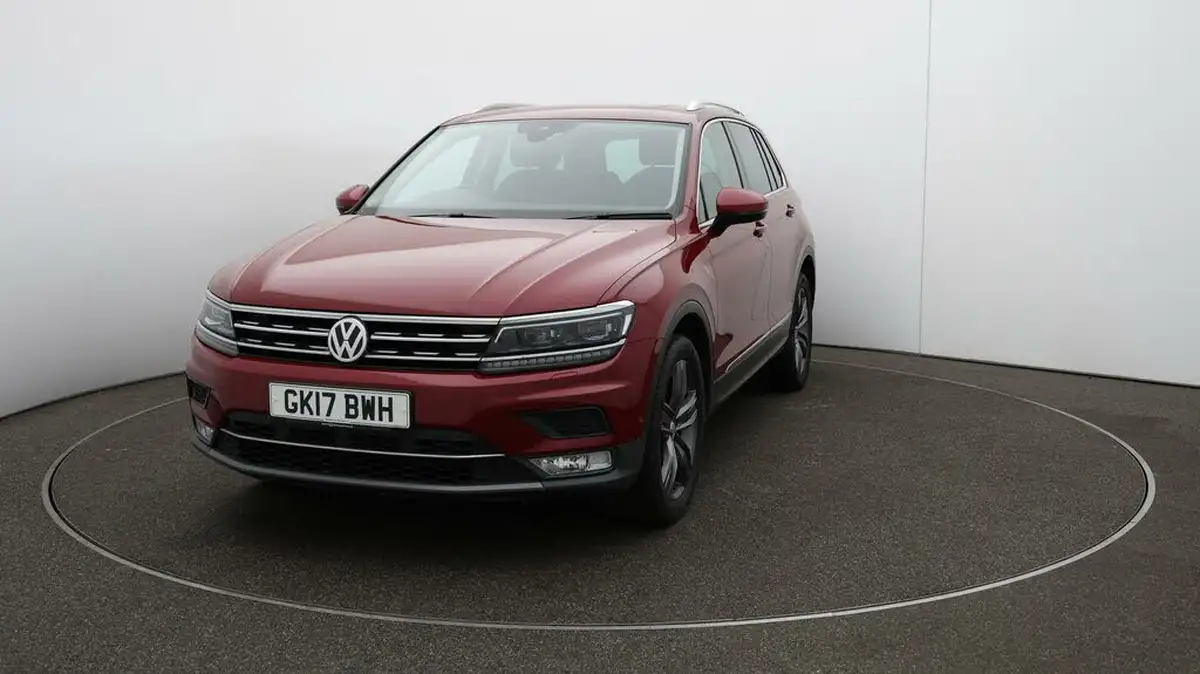 2017-volkswagen-tiguan-20tdi-sel-190ps-4motion-bmt-ss-dsg-big-33