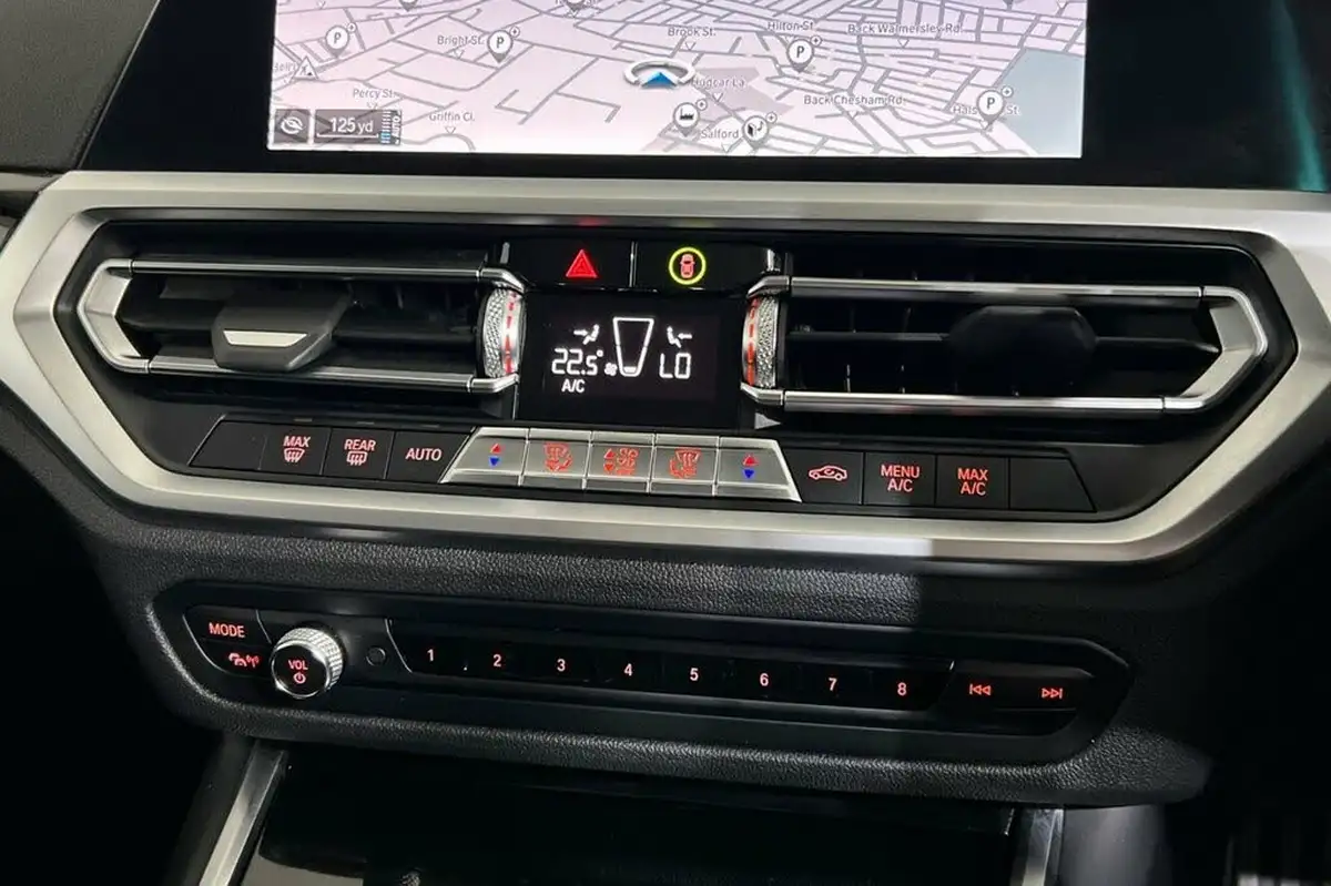 2020-bmw-3-series-20-330e-se-pro-saloon-4d-big-29