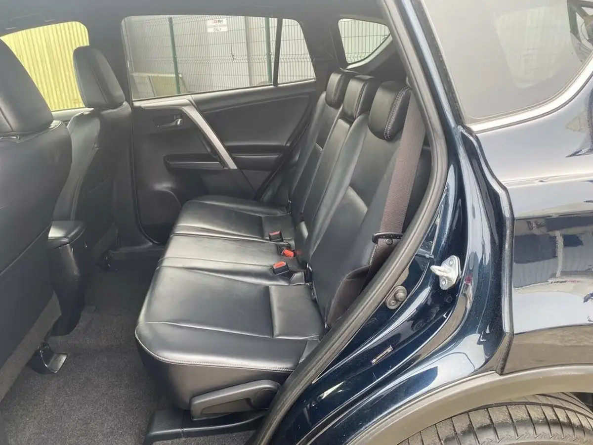 2017-toyota-rav4-20d-4d-excel-tss-navi-big-25