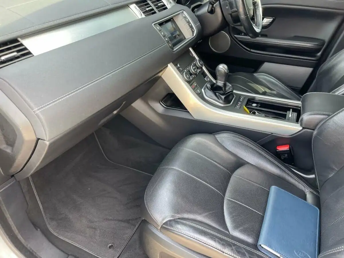 2016-land-rover-range-rover-evoque-20td4-se-tech-ss-hatchback-5d-big-38