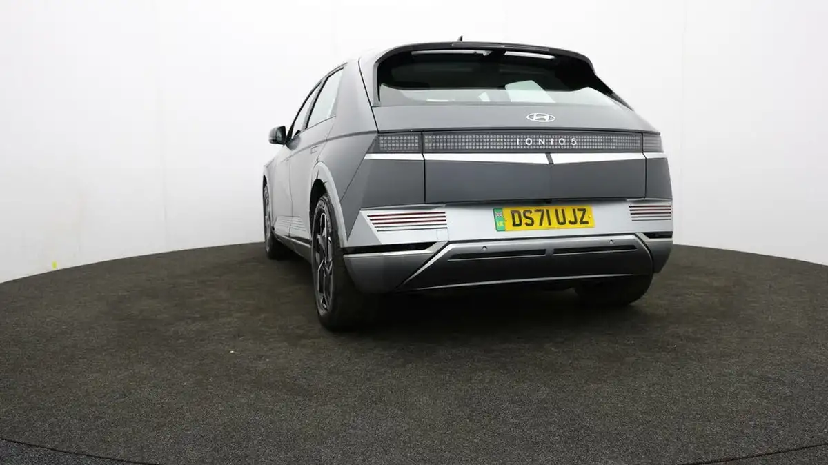 2022-hyundai-ioniq-5-e-premium-217ps-73kwh-rwd-big-23