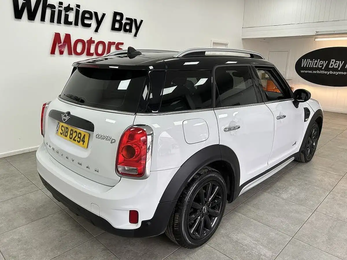 2018-mini-countryman-20td-cooper-d-sport-ss-all4-big-2