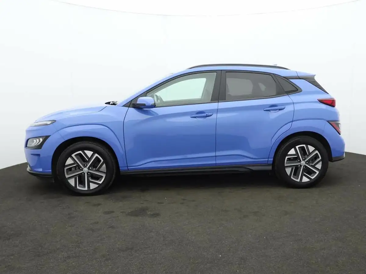 2022-hyundai-kona-e-ultimate-big-3