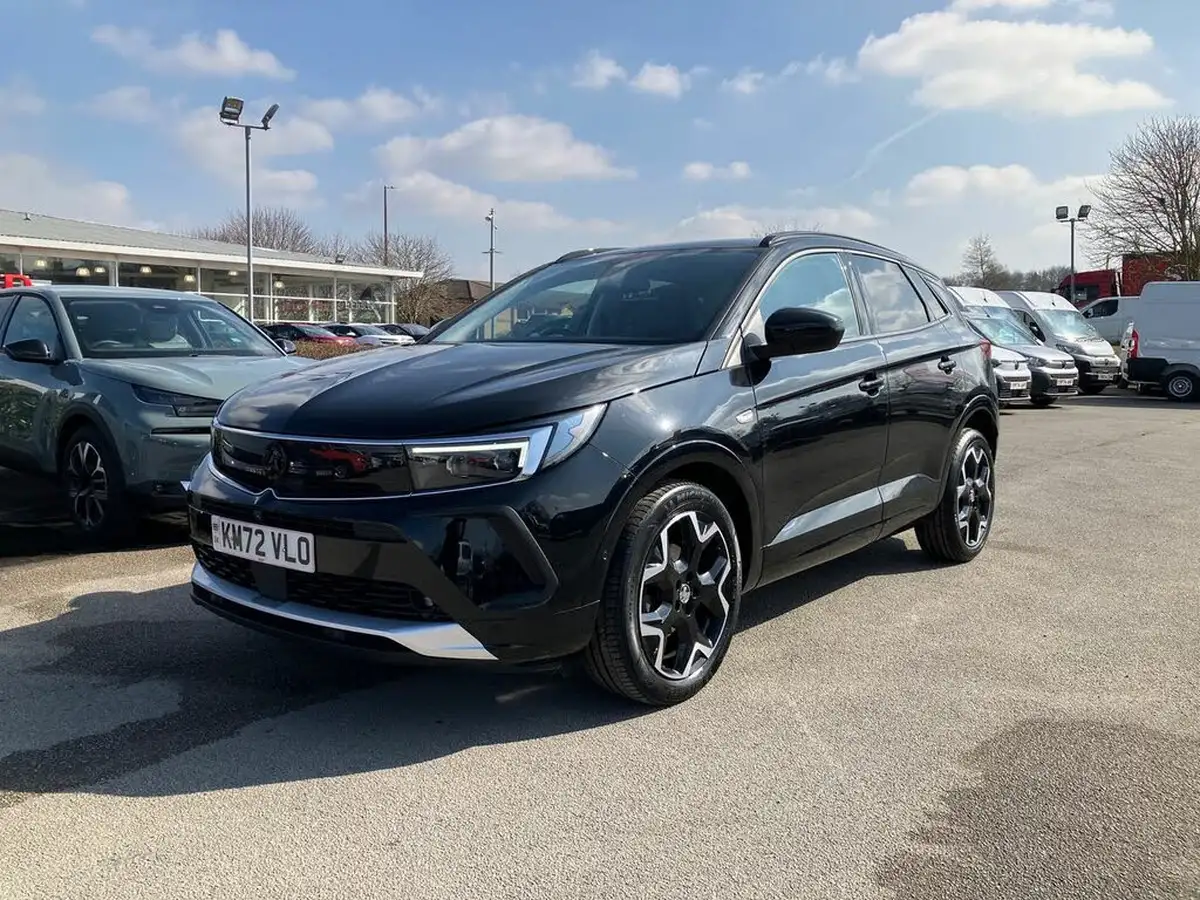 2022-vauxhall-grandland-12-ultimate-big-24