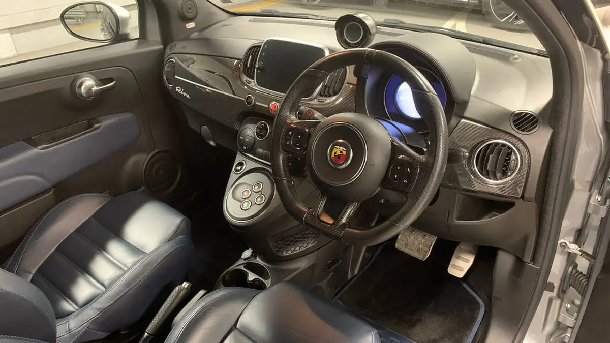 2018-abarth-695c-14-tjet-rivale-182ps-mta-big-10
