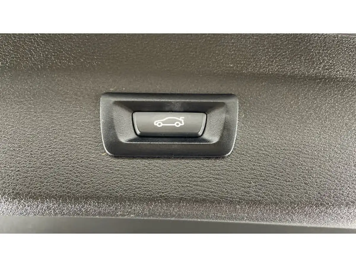 2021-bmw-x1-20-xdrive20i-sport-big-42