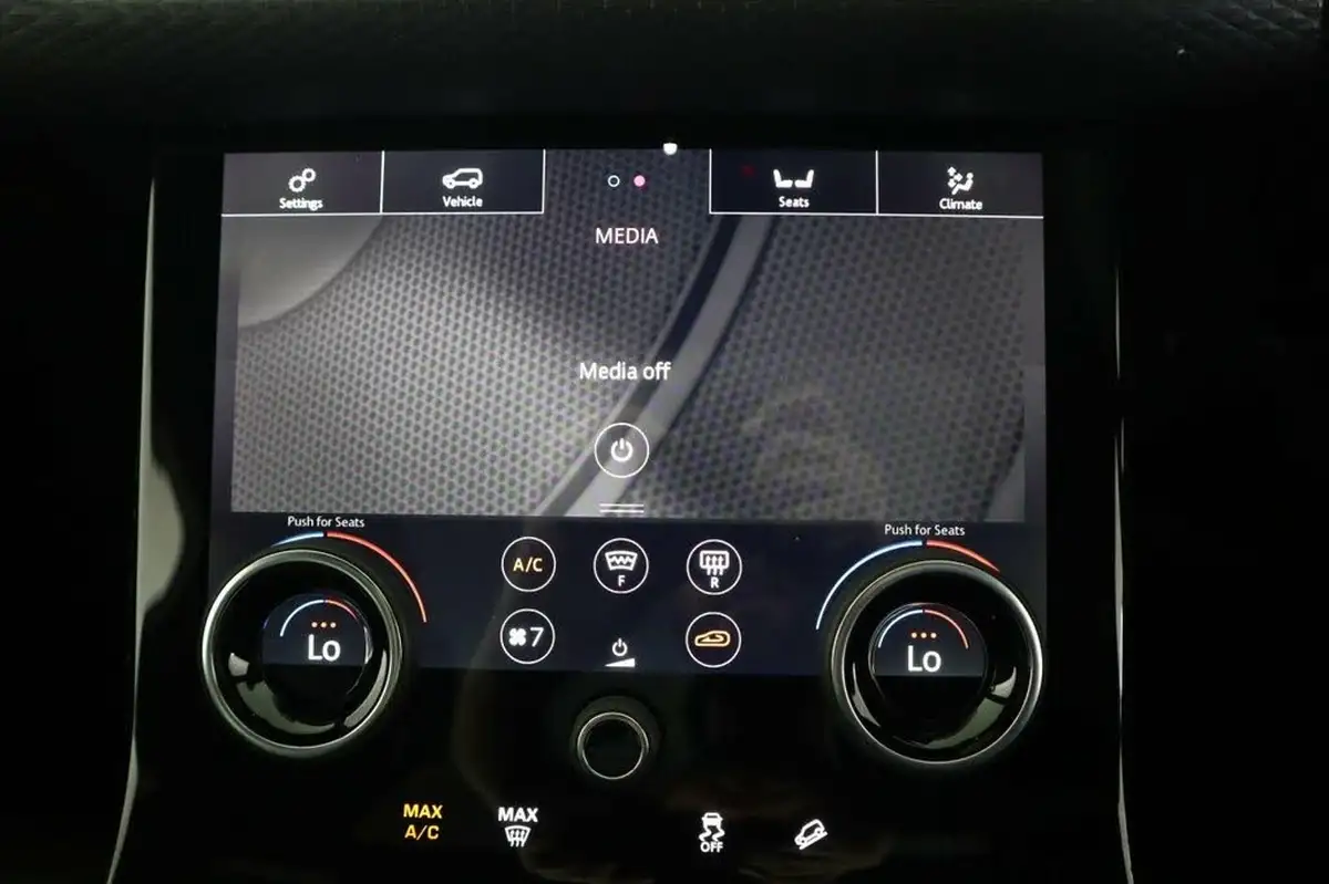 2018-land-rover-range-rover-velar-20-d240-r-dynamic-se-ss-big-25