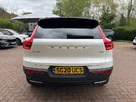 2020-volvo-xc40-15-t3-r-design-small-8