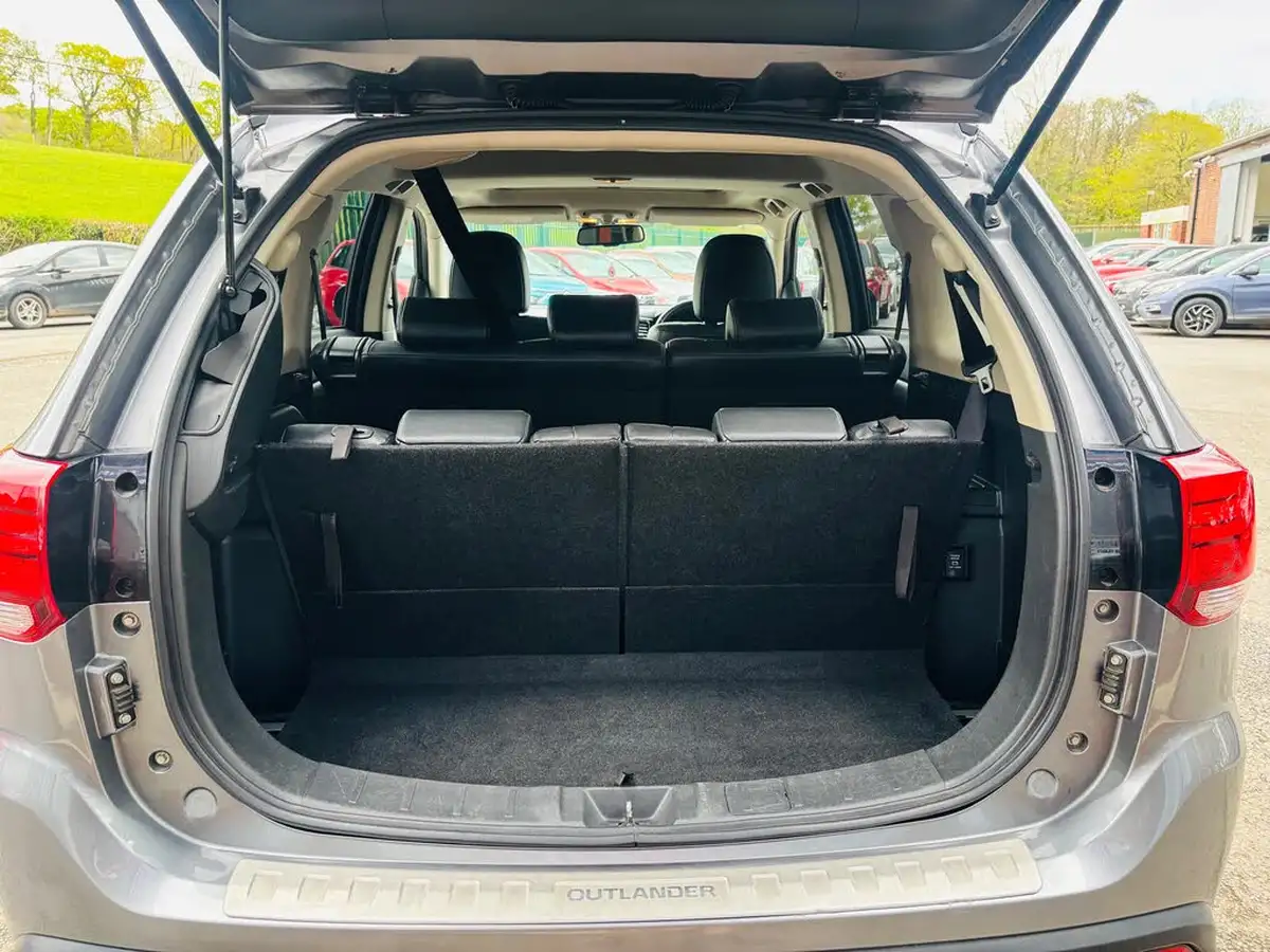 2017-mitsubishi-outlander-22di-d-4-auto-big-11