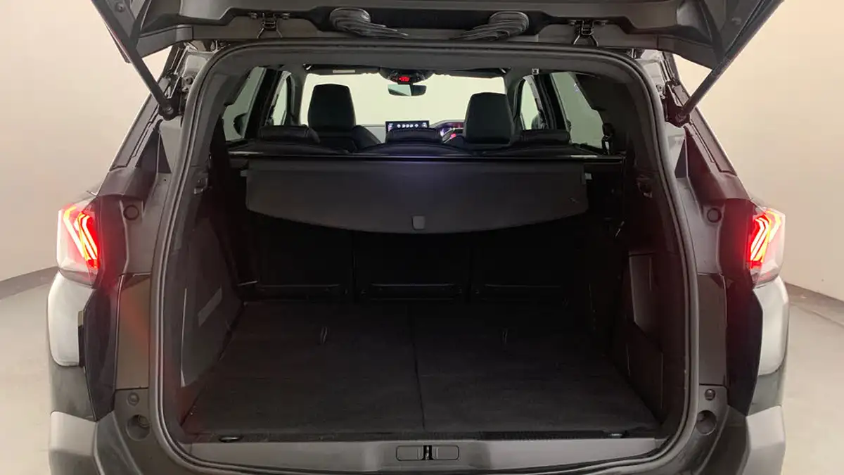 2024-peugeot-5008-suv-12-puretech-gt-130ps-big-4