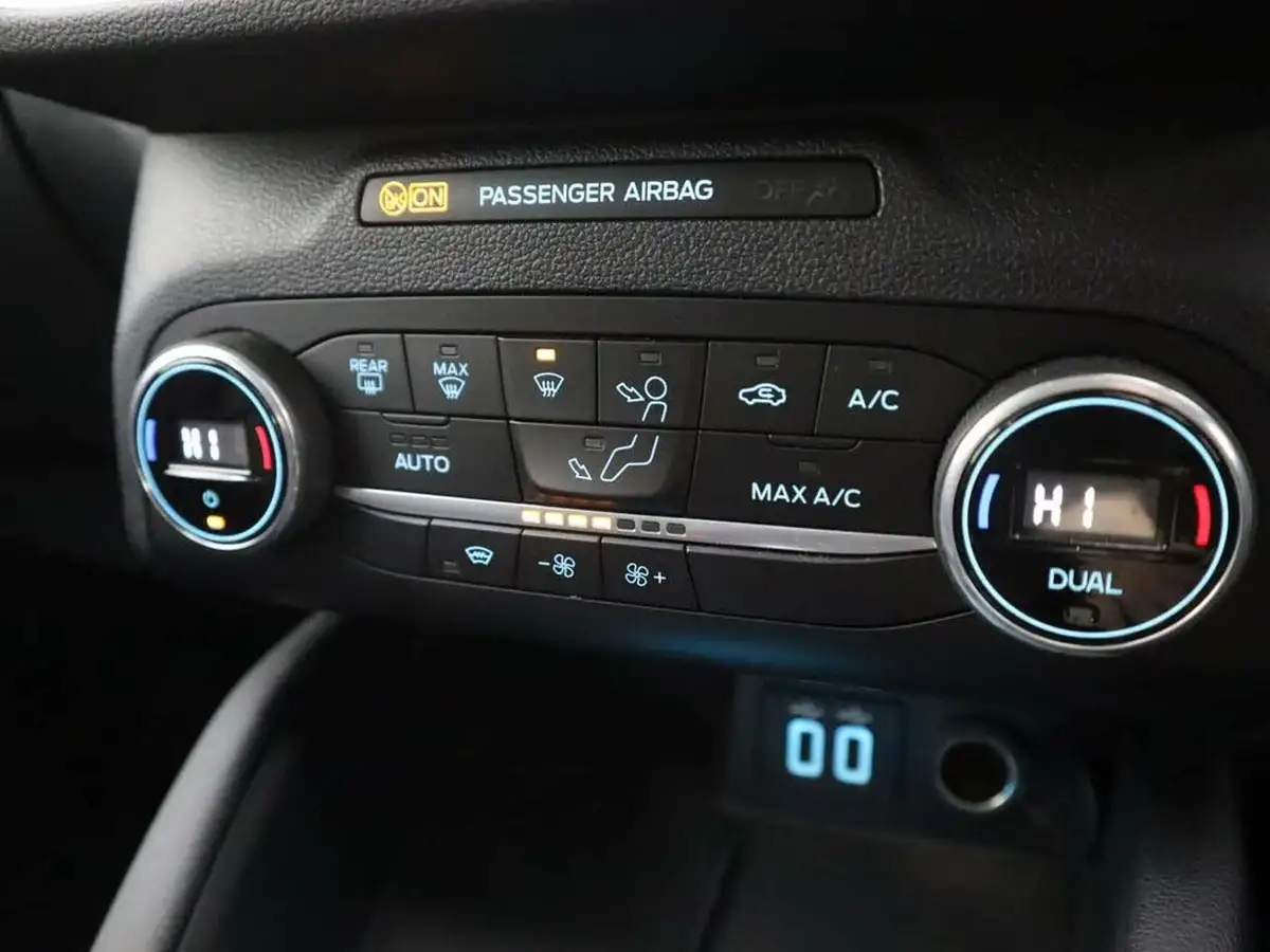 2022-ford-kuga-15t-titanium-edition-big-22